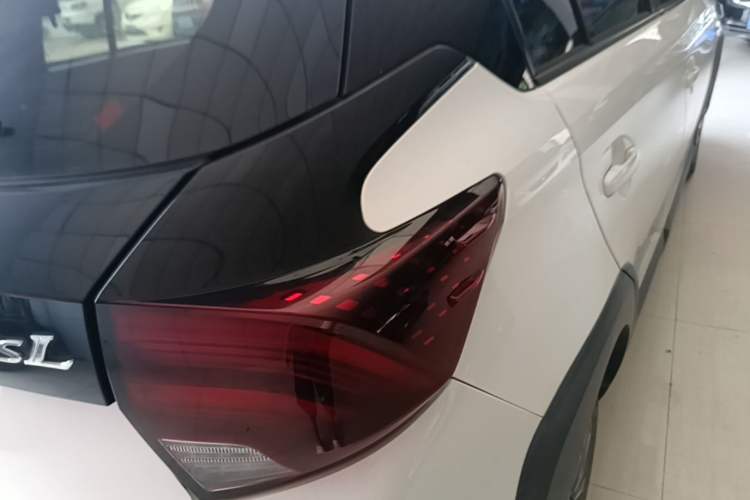 Used Toyota YARiS L Zhi Xuan 2020 X-Trail X 1.5L CVT Leading Edition Right Rear Taillight