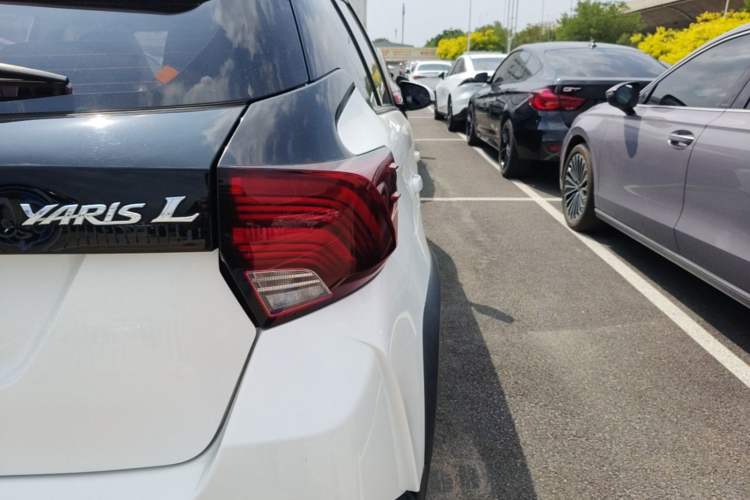 Used Toyota YARiS L Zhi Xuan 2020 X-Trail X 1.5L CVT Leading Edition Right Rear Taillight