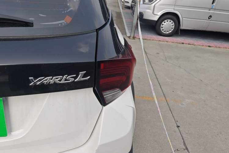Used Toyota YARiS L Zhi Xuan 2020 X-Trail X 1.5L CVT Leading Edition Right Rear Taillight