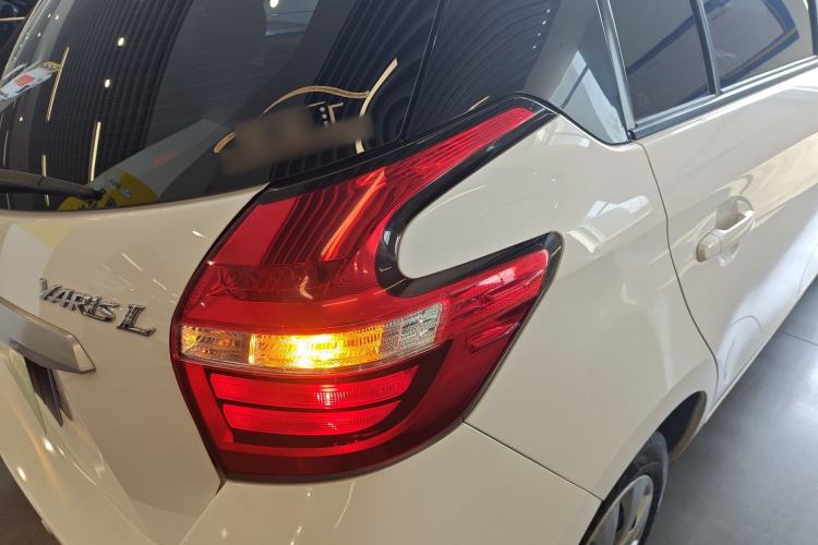 Used Toyota YARiS L Zhi Xuan 2020 1.5L CVT Leading Edition Right Rear Taillight
