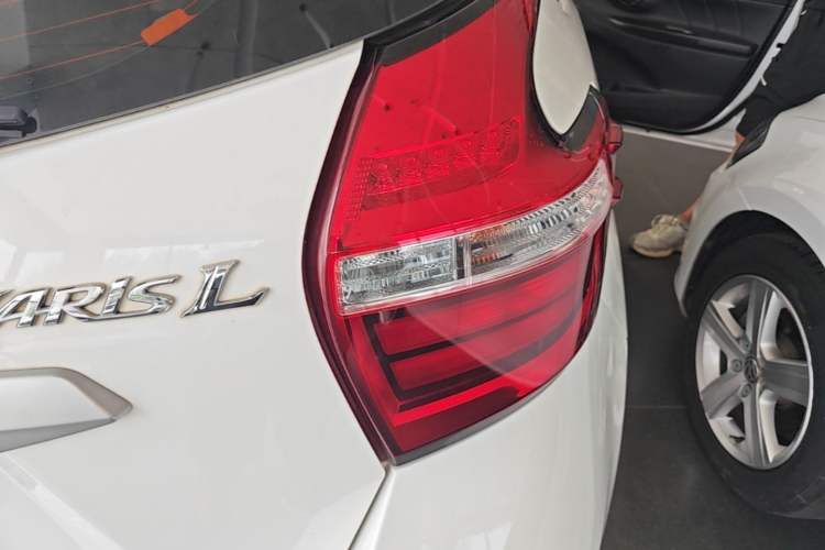Used Toyota YARiS L Zhi Xuan 2020 1.5L CVT Leading Edition Right Rear Taillight