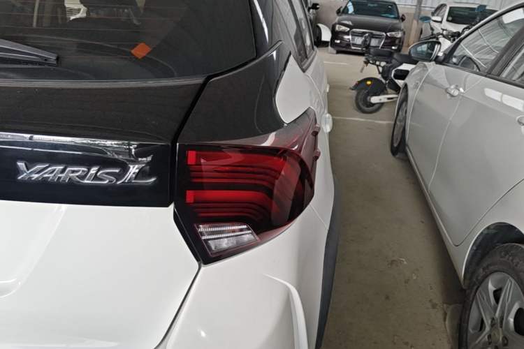 Used Toyota YARiS L Zhi Xuan 2020 X-Trail X 1.5L CVT Luxury Edition Right Rear Taillight
