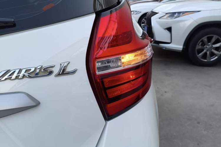 Used Toyota YARiS L Zhi Xuan 2020 1.5L CVT Leading Edition Right Rear Taillight
