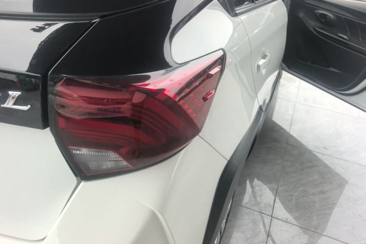 Used Toyota YARiS L Zhi Xuan 2020 X-Trail X 1.5L CVT Leading Edition Right Rear Taillight