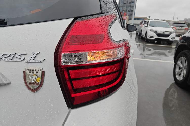Used Toyota YARiS L Zhi Xuan 2020 1.5L CVT Leading Edition Right Rear Taillight