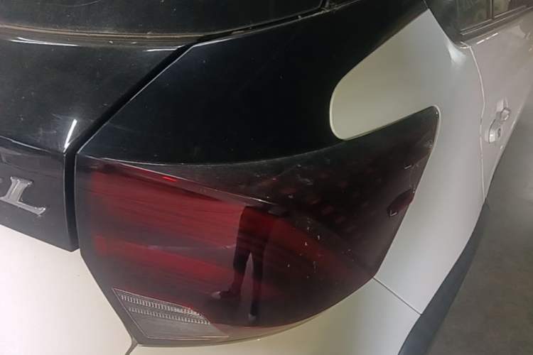 Used Toyota YARiS L Zhi Xuan 2020 X-Trail X 1.5L CVT Leading Edition Right Rear Taillight