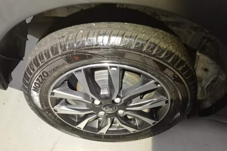 Used Toyota YARiS L Zhi Xuan 2020 X-Trail X 1.5L CVT Luxury Edition Right Rear Wheel Hub
