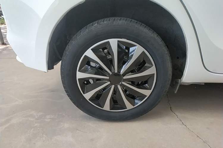 Used Toyota YARiS L Zhi Xuan 2020 1.5L CVT Leading Edition Right Rear Wheel Hub