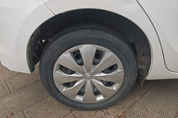 Used Toyota YARiS L Zhi Xuan 2020 1.5L CVT Leading Edition Right Rear Wheel Hub