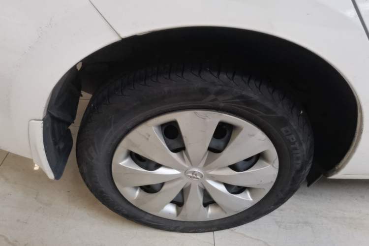 Used Toyota YARiS L Zhi Xuan 2020 1.5L CVT Leading Edition Right Rear Wheel Hub