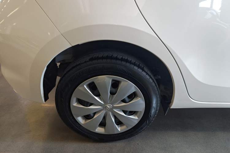 Used Toyota YARiS L Zhi Xuan 2020 1.5L CVT Leading Edition Right Rear Wheel Hub