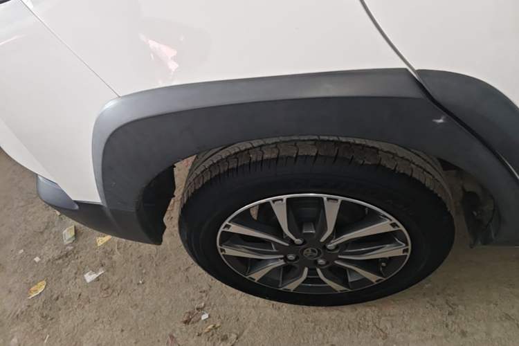 Used Toyota YARiS L Zhi Xuan 2020 X-Trail X 1.5L CVT Luxury Edition Right Rear Wheel Hub
