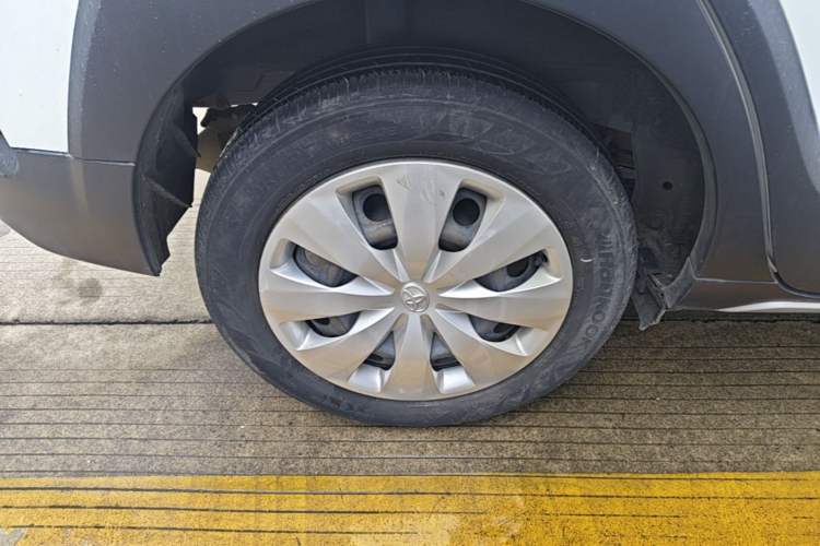 Used Toyota YARiS L Zhi Xuan 2020 X-Trail X 1.5L CVT Leading Edition Right Rear Wheel Hub