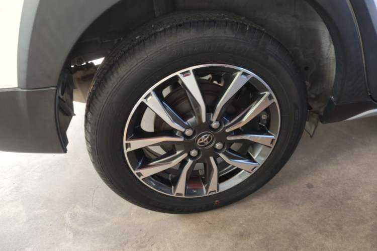 Used Toyota YARiS L Zhi Xuan 2020 X-Trail X 1.5L CVT Luxury Edition Right Rear Wheel Hub