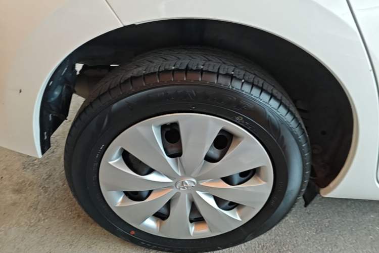 Used Toyota YARiS L Zhi Xuan 2020 1.5L CVT Leading Edition Right Rear Wheel Hub