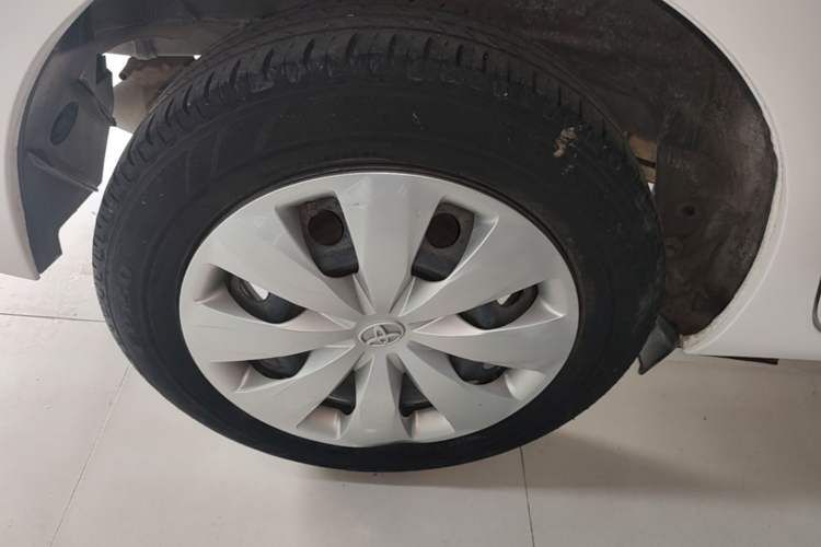 Used Toyota YARiS L Zhi Xuan 2020 1.5L CVT Leading Edition Right Rear Wheel Hub