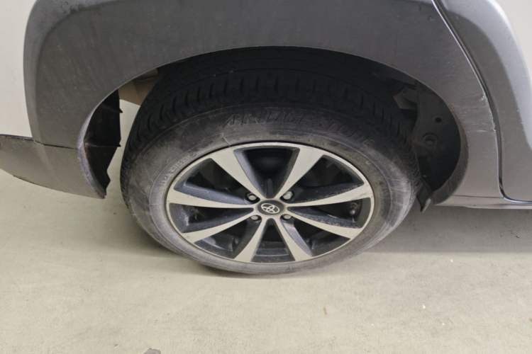 Used Toyota YARiS L Zhi Xuan 2020 X-Trail X 1.5L CVT Leading Edition Right Rear Wheel Hub