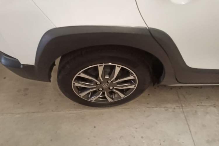 Used Toyota YARiS L Zhi Xuan 2020 X-Trail X 1.5L CVT Luxury Edition Right Rear Wheel Hub