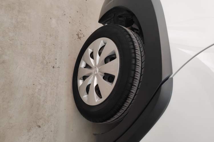 Used Toyota YARiS L Zhi Xuan 2020 X-Trail X 1.5L CVT Leading Edition Right Rear Wheel Hub