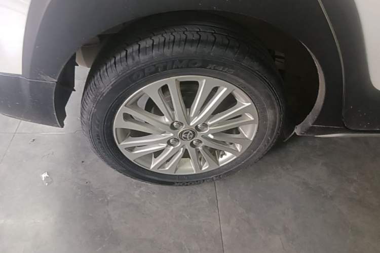 Used Toyota YARiS L Zhi Xuan 2020 X-Trail X 1.5L CVT Leading Edition Right Rear Wheel Hub