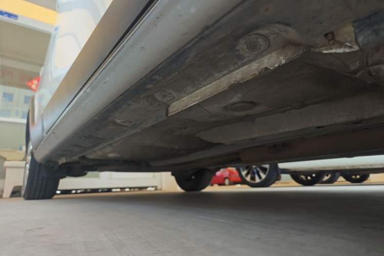 Used Toyota YARiS L Zhi Xuan 2020 X-Trail X 1.5L CVT Leading Edition Right Side Sill