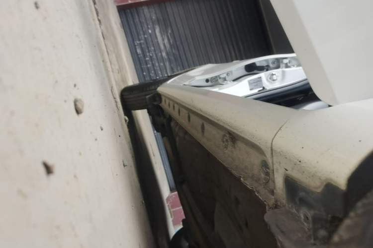 Used Toyota YARiS L Zhi Xuan 2020 1.5L CVT Leading Edition Right Side Sill