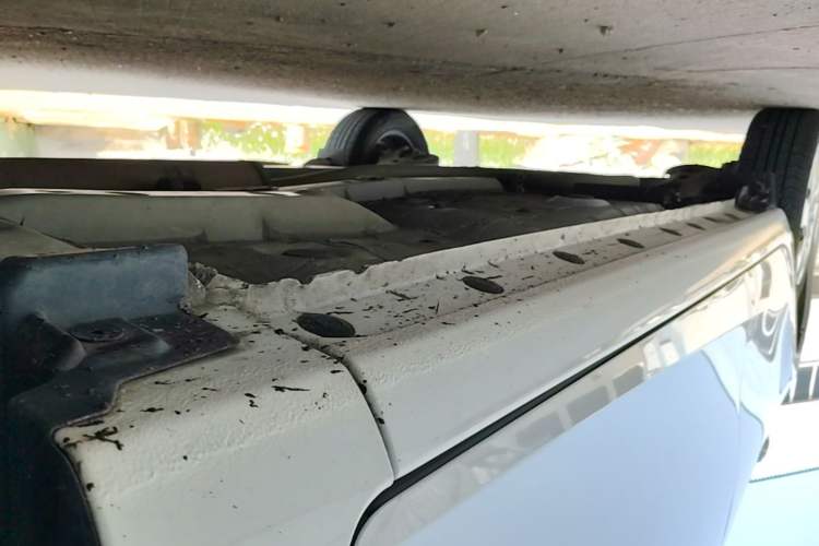 Used Toyota YARiS L Zhi Xuan 2020 1.5L CVT Leading Edition Right Side Sill