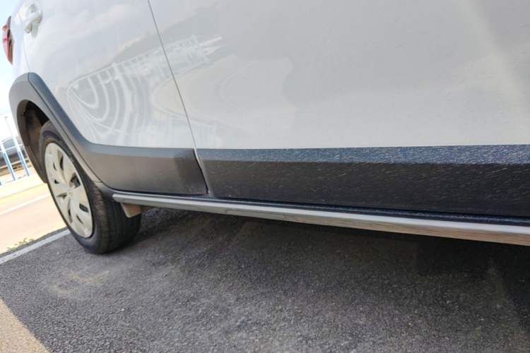Used Toyota YARiS L Zhi Xuan 2020 X-Trail X 1.5L CVT Leading Edition Right Side Sill