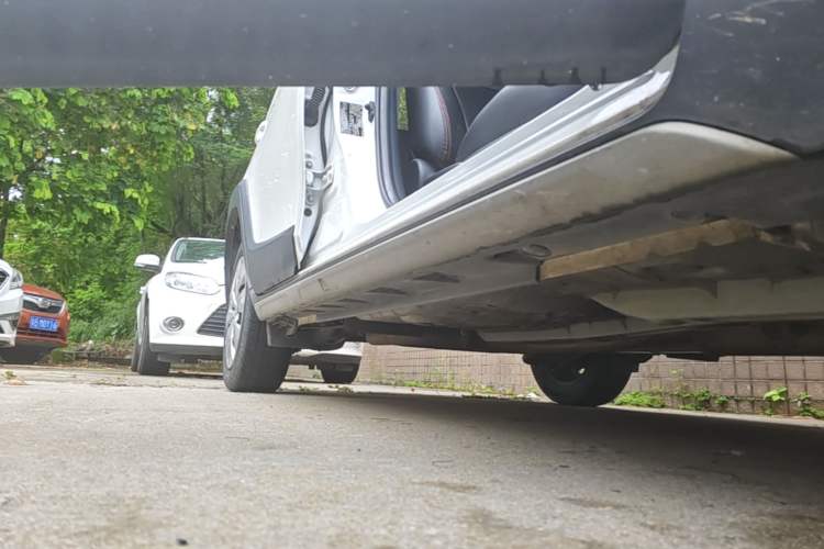 Used Toyota YARiS L Zhi Xuan 2020 X-Trail X 1.5L CVT Leading Edition Right Side Sill