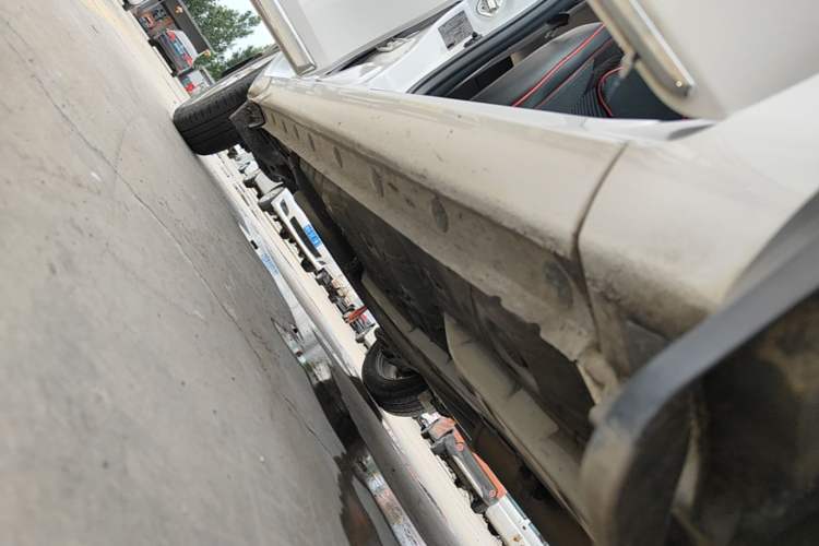 Used Toyota YARiS L Zhi Xuan 2020 1.5L CVT Leading Edition Right Side Sill