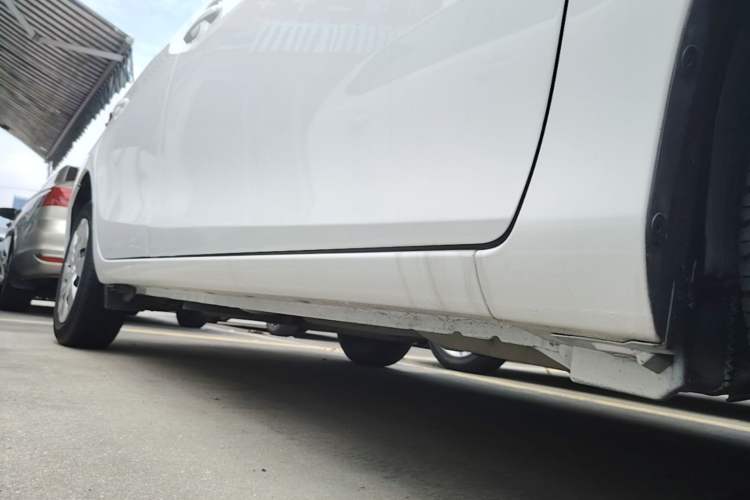 Used Toyota YARiS L Zhi Xuan 2020 1.5L CVT Leading Edition Right Side Sill