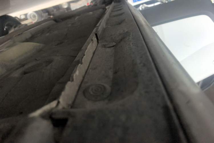 Used Toyota YARiS L Zhi Xuan 2020 X-Trail X 1.5L CVT Leading Edition Right Side Sill