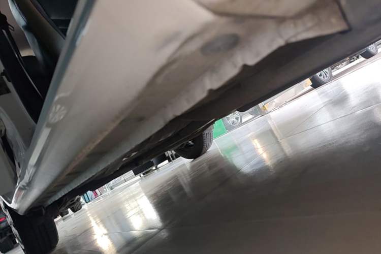 Used Toyota YARiS L Zhi Xuan 2020 1.5L CVT Leading Edition Right Side Sill