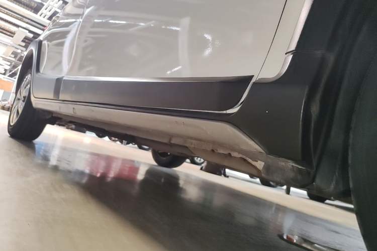 Used Toyota YARiS L Zhi Xuan 2020 X-Trail X 1.5L CVT Leading Edition Right Side Sill