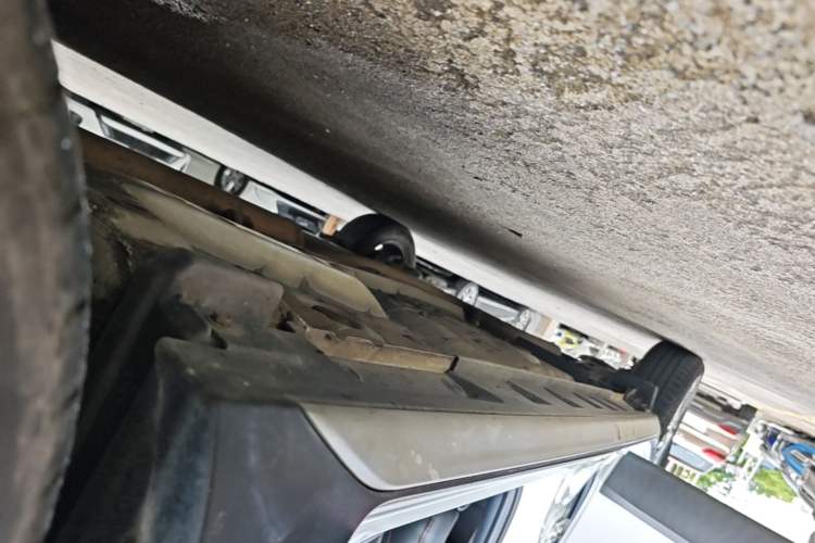 Used Toyota YARiS L Zhi Xuan 2020 X-Trail X 1.5L CVT Luxury Edition Right Side Sill