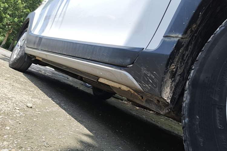 Used Toyota YARiS L Zhi Xuan 2020 X-Trail X 1.5L CVT Leading Edition Right Side Sill