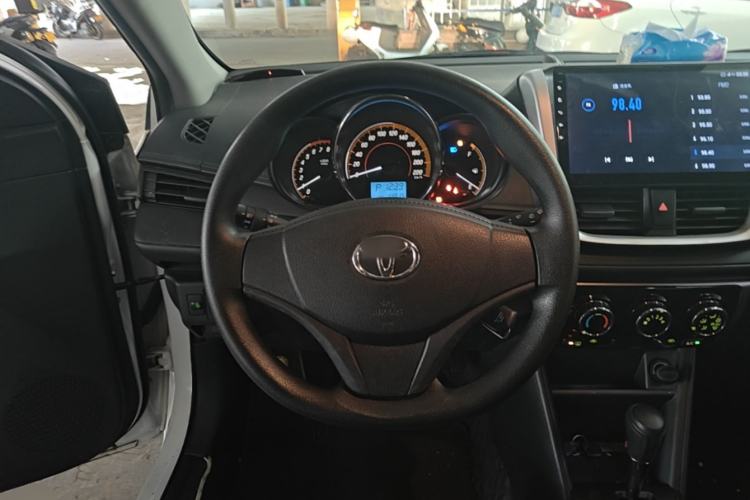 Used Toyota YARiS L Zhi Xuan 2020 1.5L CVT Leading Edition Steering Wheel