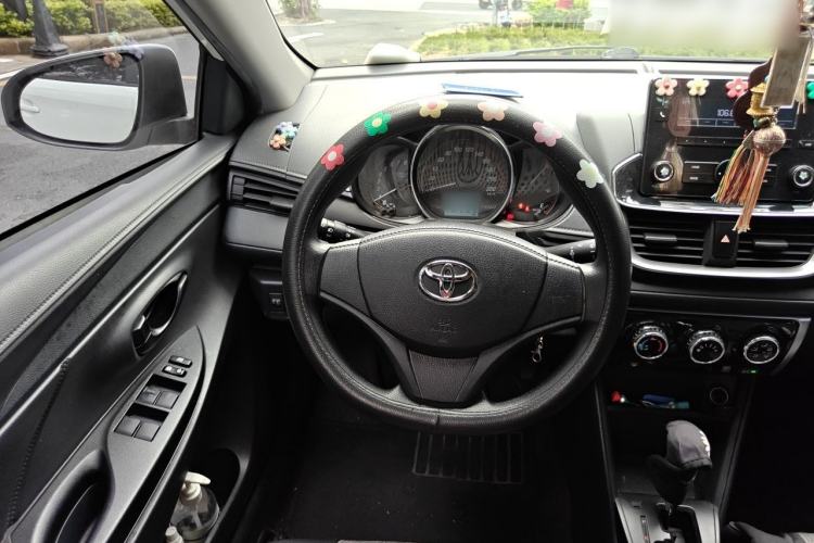 Used Toyota YARiS L Zhi Xuan 2020 X-Trail X 1.5L CVT Leading Edition Steering Wheel
