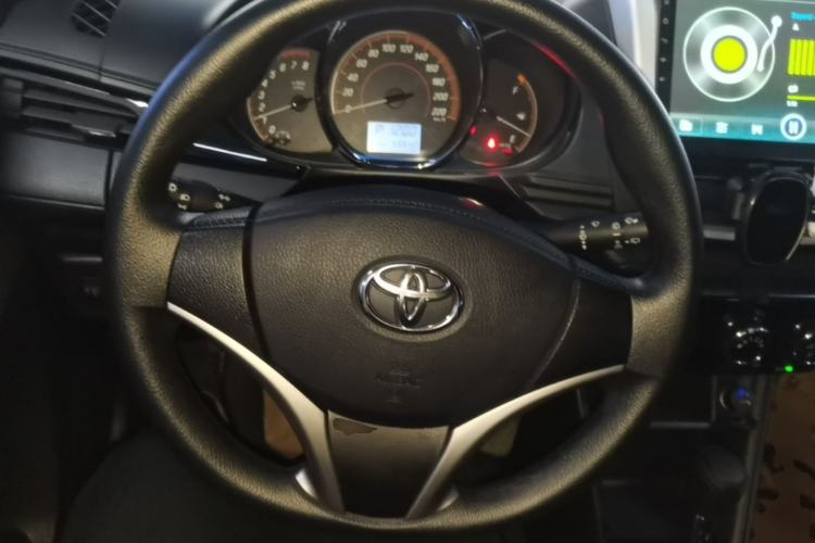 Used Toyota YARiS L Zhi Xuan 2020 X-Trail X 1.5L CVT Luxury Edition Steering Wheel