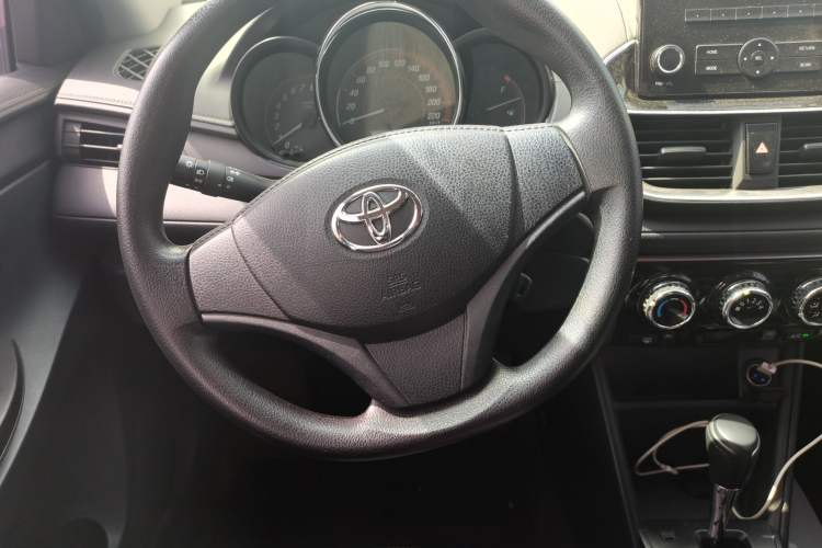 Used Toyota YARiS L Zhi Xuan 2020 1.5L CVT Leading Edition Steering Wheel