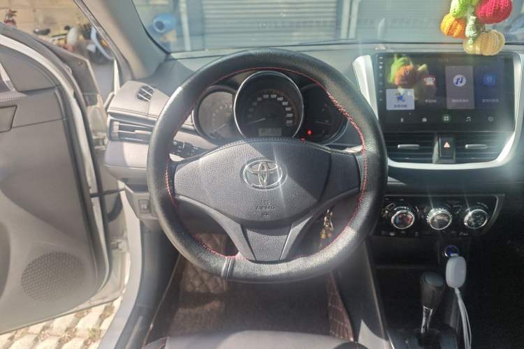 Used Toyota YARiS L Zhi Xuan 2020 X-Trail X 1.5L CVT Luxury Edition Steering Wheel
