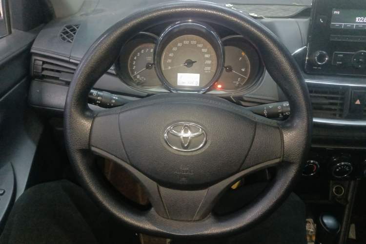 Used Toyota YARiS L Zhi Xuan 2020 1.5L CVT Leading Edition Steering Wheel