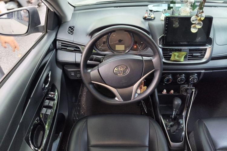 Used Toyota YARiS L Zhi Xuan 2020 X-Trail X 1.5L CVT Luxury Edition Steering Wheel