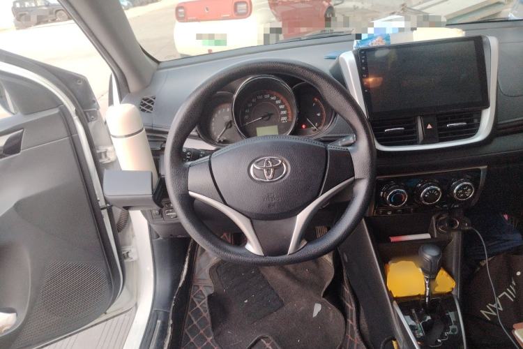 Used Toyota YARiS L Zhi Xuan 2020 X-Trail X 1.5L CVT Luxury Edition Steering Wheel