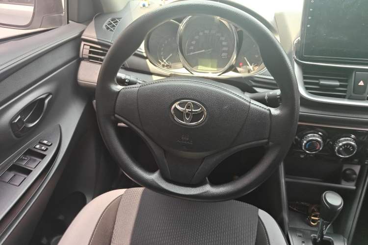 Used Toyota YARiS L Zhi Xuan 2020 1.5L CVT Leading Edition Steering Wheel