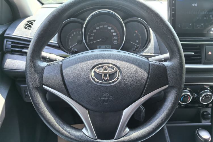 Used Toyota YARiS L Zhi Xuan 2020 X-Trail X 1.5L CVT Luxury Edition Steering Wheel
