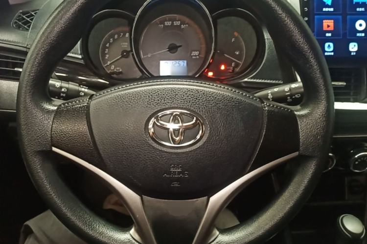Used Toyota YARiS L Zhi Xuan 2020 X-Trail X 1.5L CVT Luxury Edition Steering Wheel