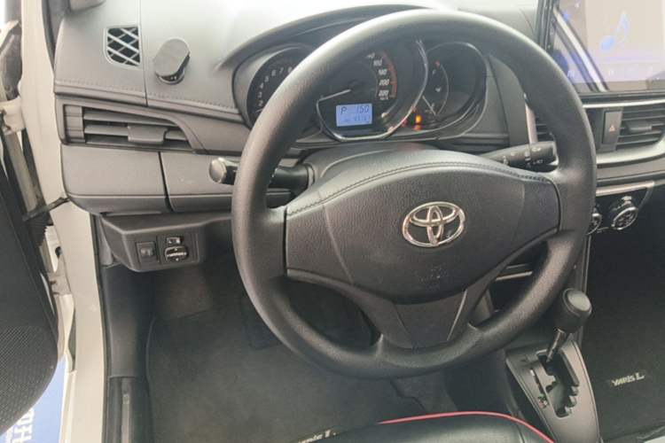 Used Toyota YARiS L Zhi Xuan 2020 1.5L CVT Leading Edition Steering Wheel