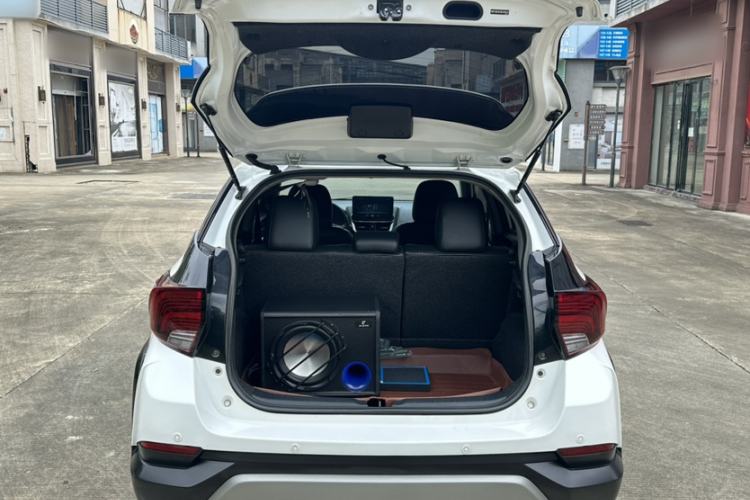 Used Toyota YARiS L Zhi Xuan 2020 X-Trail X 1.5L CVT Luxury Edition Trunk