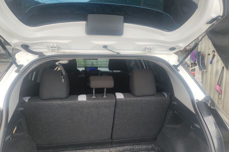 Used Toyota YARiS L Zhi Xuan 2020 X-Trail X 1.5L CVT Leading Edition Trunk